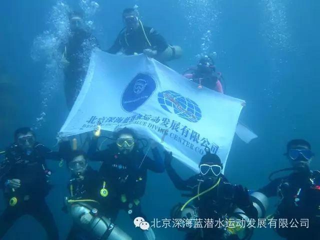 西方大卡车找字母